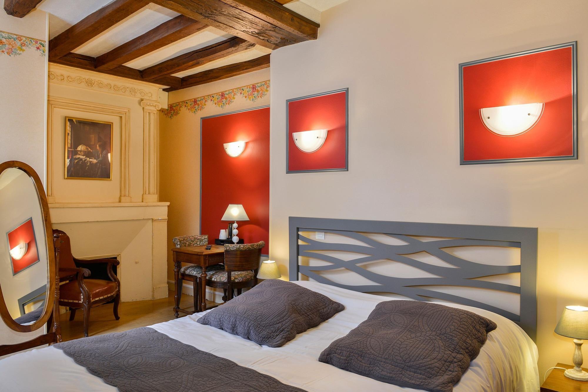 Logis Manoir De La Giraudiere Beaumont-en-Véron Dış mekan fotoğraf